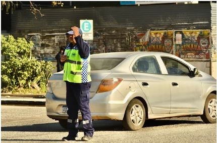 La comuna intensifica controles vehiculares en la vía pública