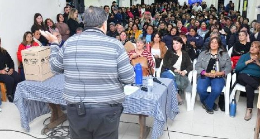 Boleta Única Papel: Capacitaron sobre la modalidad de voto que se utilizará en las elecciones nacionales