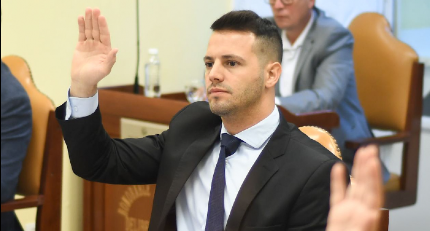 El Concejo Deliberante aprobó la extensión hasta el 2025 la renovación de remises con 13 años de antigüedad