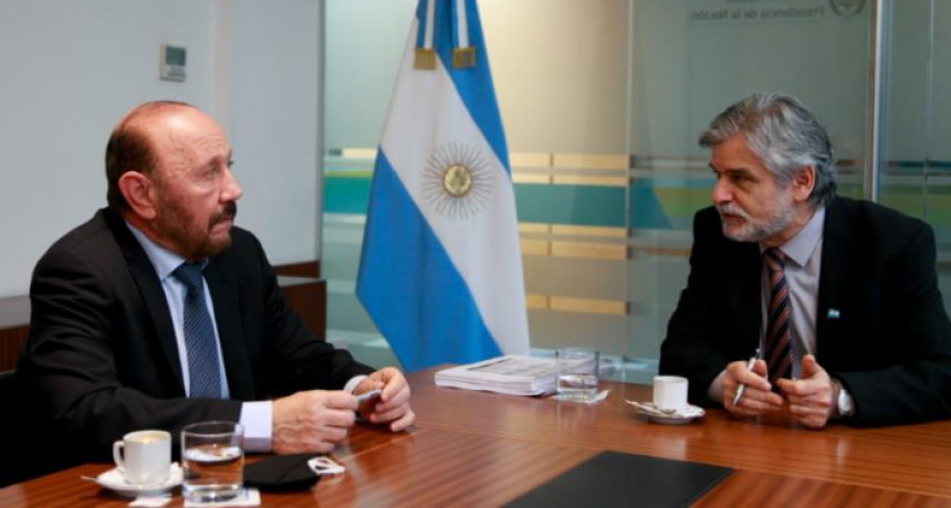Insfrán firmó convenio con el Ministerio de Ciencia y Tecnología de la Nación