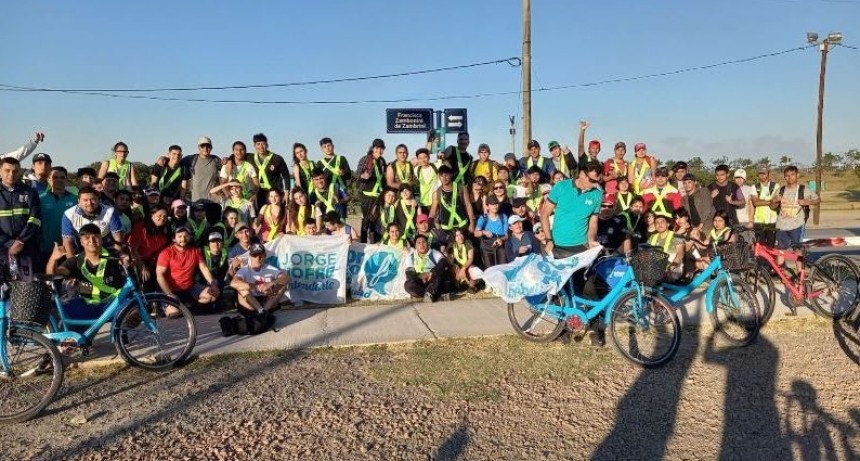 Alumnos realizaron bicicleteada en el marco del mes del estudiante y la semana de la movilidad sustentable