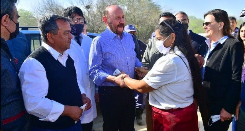 Insfrán inauguró un Hogar Escuela en El Sauzalito en gira por el oeste provincial