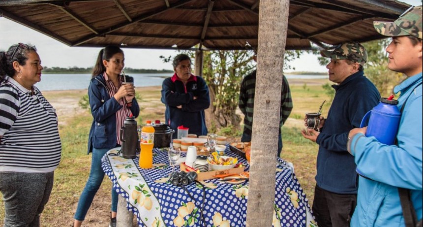 Un día de primavera en la granja 