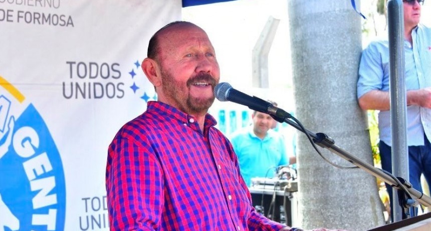 Insfrán anunció que firmó el crédito para la construcción de la Facultad de Medicina de la UPLaB