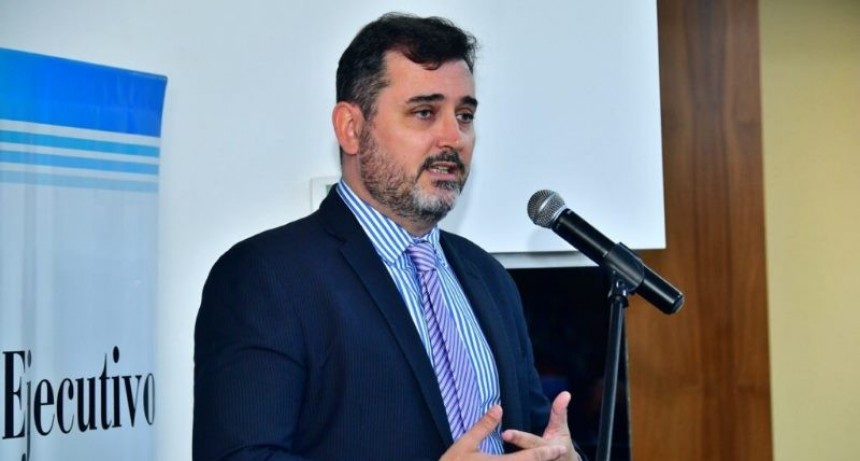 Tras el anuncio de Insfrán, el rector de la UPLaB ahondó en la construcción del edificio de la Facultad de Medicina