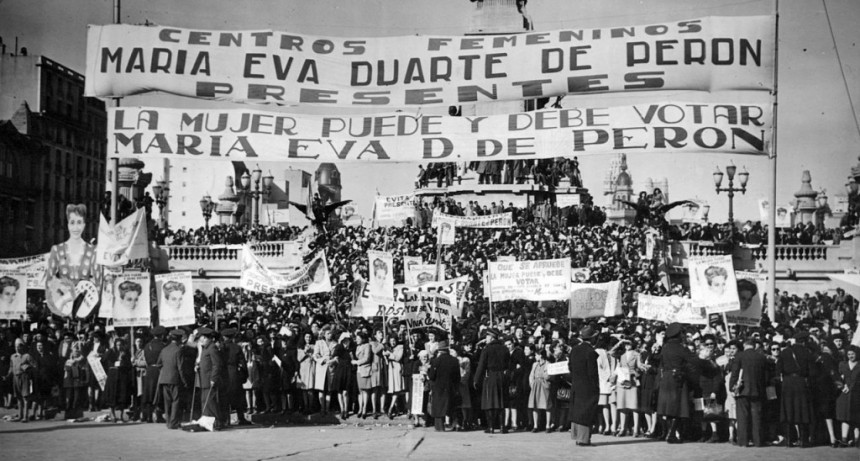 Insfrán recordó el aniversario de la sanción del voto femenino en Argentina