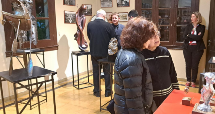 Se inauguró la muestra escultórica “De aquí y de allá” de Jorge Balassi y Pablo Hajnal