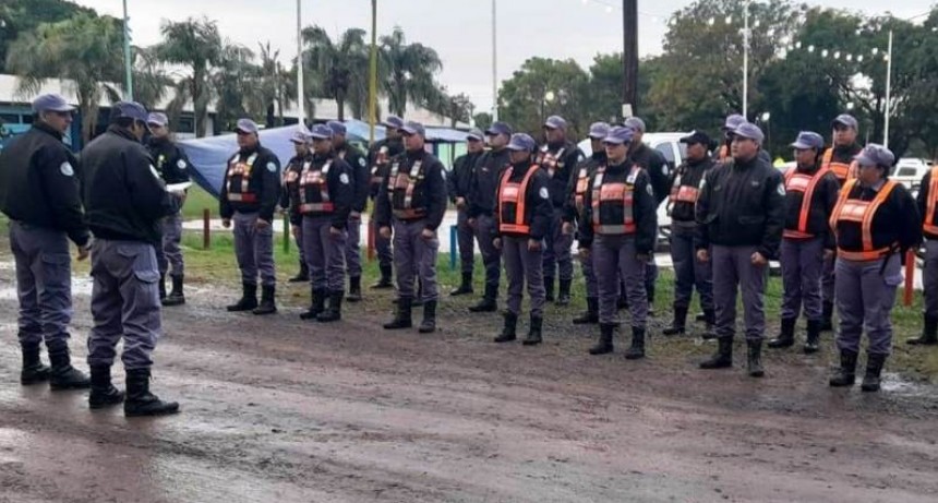 Amplio despliegue policial en los barrios del Distrito Cinco