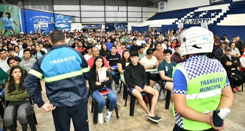 Nuevas jornadas de capacitación para jóvenes que deseen obtener la licencia de conducir por primera vez