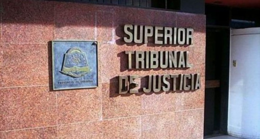 Buscan padres adoptivos para una adolescente de 16 años