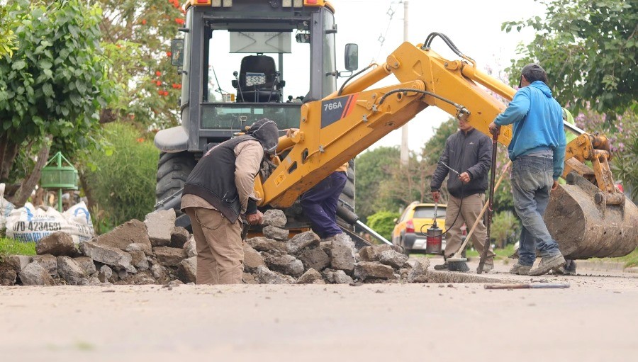 El municipio acentúa las obras de recomposición del pavimento en toda la ciudad