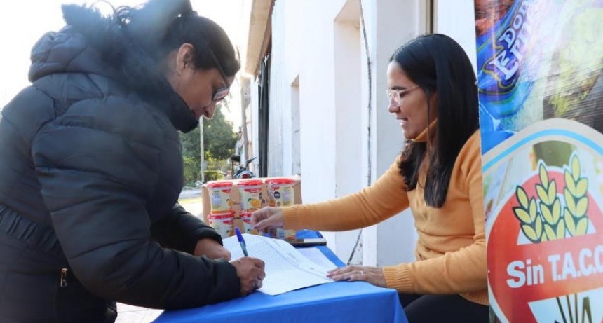 El Gobierno provincial inició entrega de complemento nutricional para personas con celiaquía