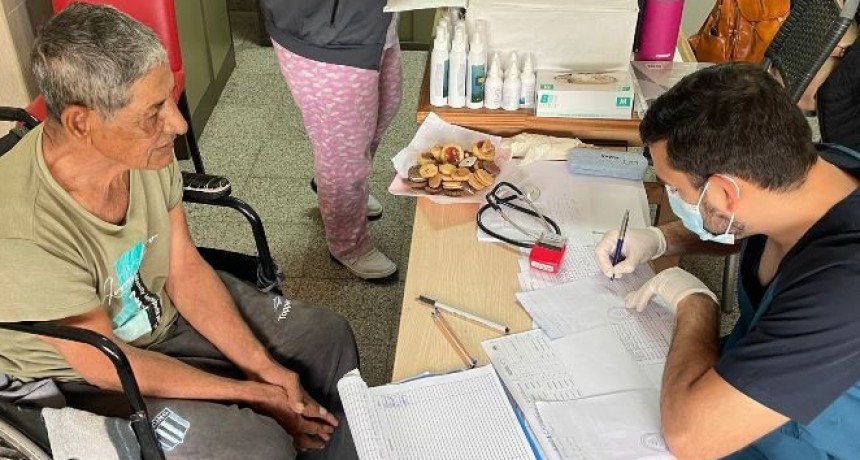 El Hospital de Pozo del Tigre fortalece el cuidado de la salud de los adultos mayores