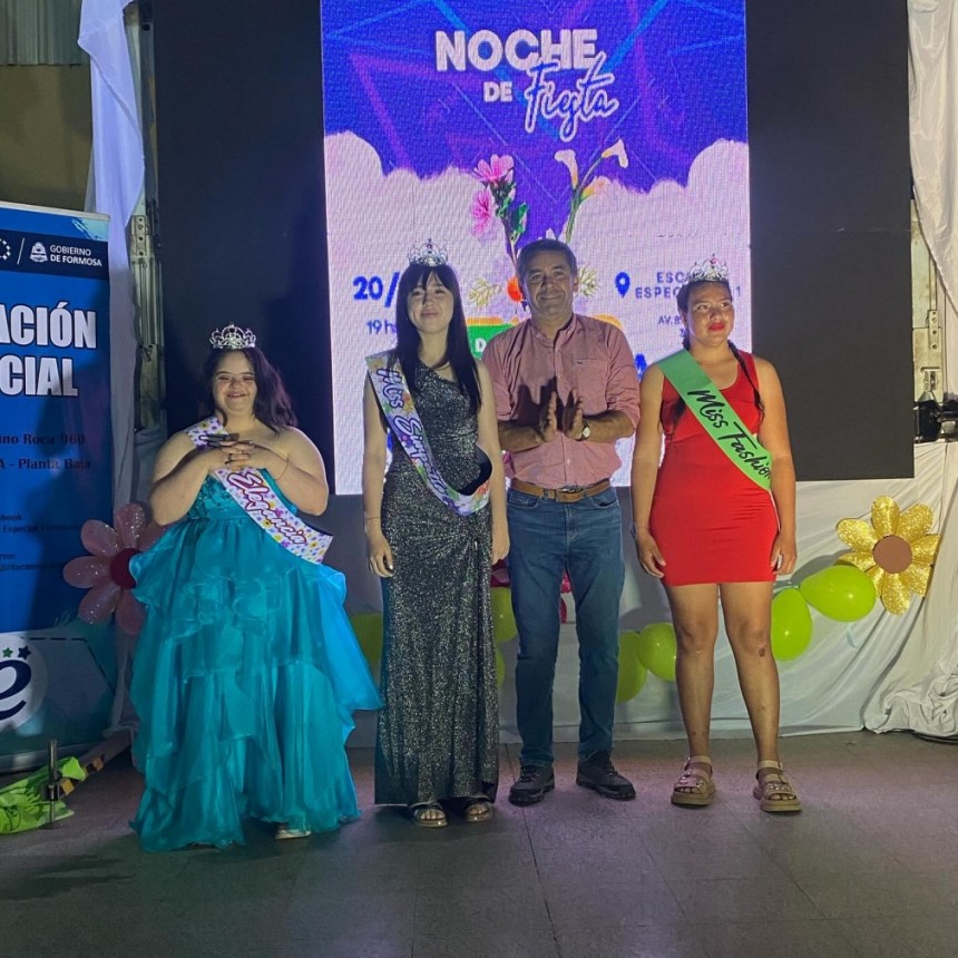 Escuelas especiales celebraron la llegada de la primavera con un desfile