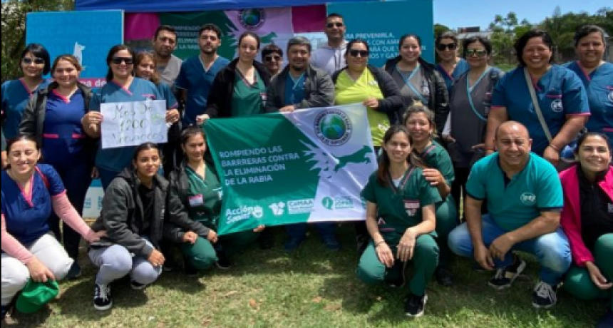 Vacunación antirrábica masiva en B° Fleming, San Miguel, Las Delicias, Militar y aledaños