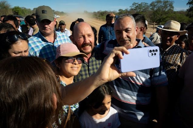 “El 26 de octubre tenemos que llenar las urnas de votos azules para tener un Congreso que defienda los intereses del país”