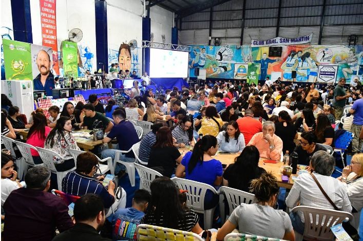 El IAS concretó un bingo familiar por el Mes del Empleado Público