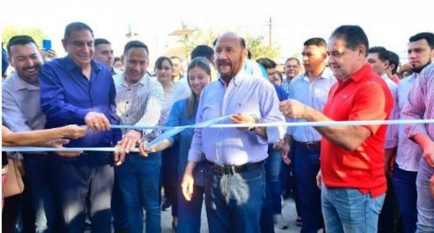 El gobernador Insfrán y el intendente Jofré inauguraron más obras enmarcadas en el Modelo Formoseño