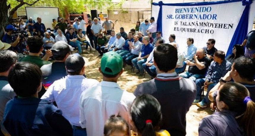 En El Quebracho, Insfrán encabezó encuentro con la comunidad wichí y las familias criollas