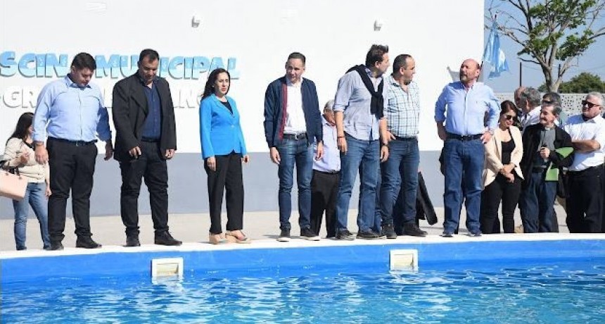 El Gobernador inauguró la Pileta Municipal en Belgrano