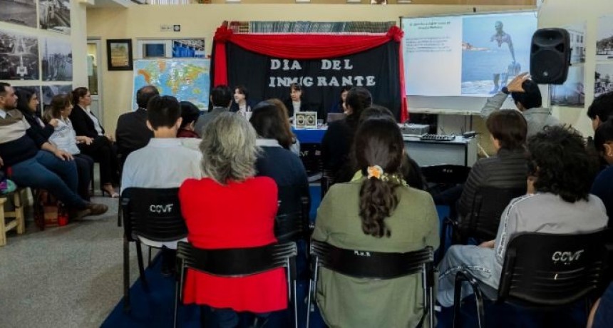Para evocar el Día Nacional de los Inmigrantes se realizó un conversatorio