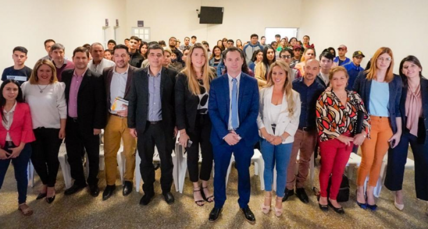 Fundación Formosa Crece y la Agencia Territorial Formosa firmaron convenio de capacitación laboral para jóvenes