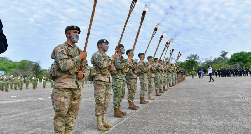 Homenaje a los héroes formoseños a 47 años de la defensa del Regimiento 29