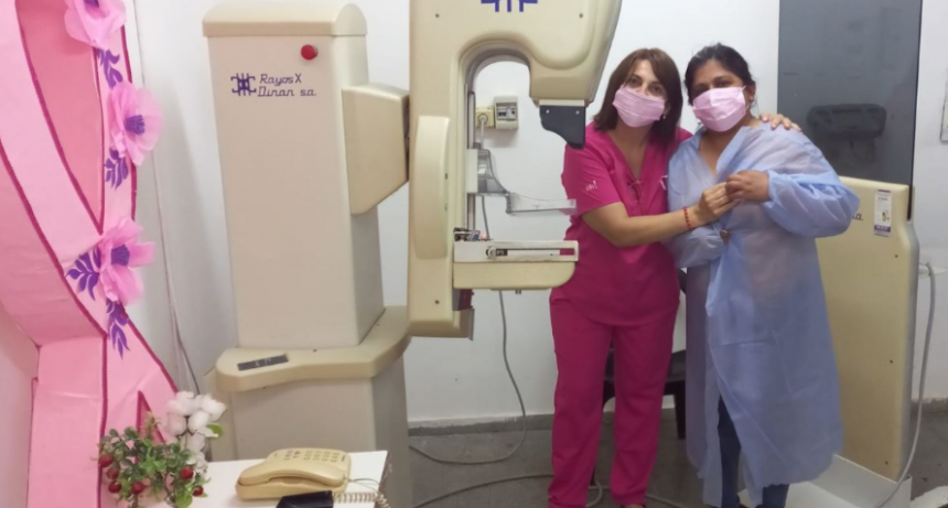 Mes Rosa: Se realizaron las primeras mamografías gratuitas en el hospital de Pirané