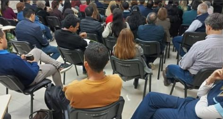 Recortes de la SPU: Docentes de la UNaF se reunieron ante grave situación financiera