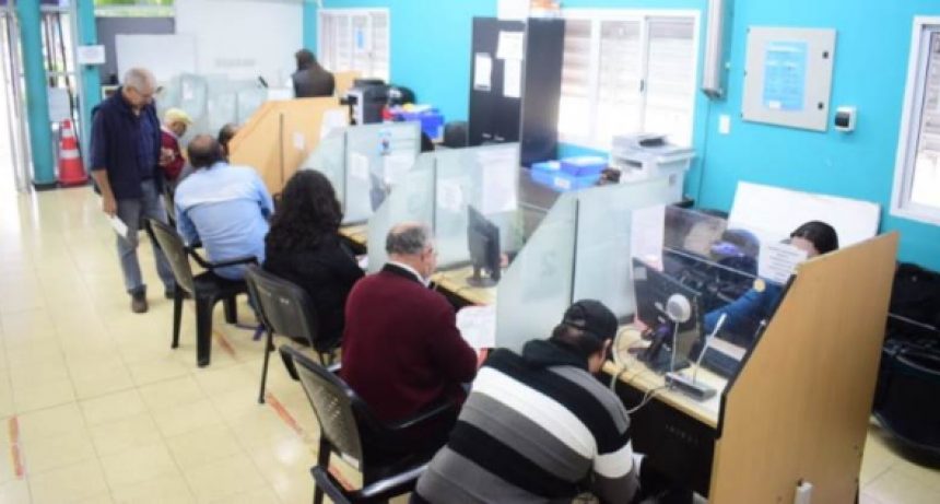 Con buena concurrencia de vecinos entró en vigencia el nuevo Régimen Especial de Regularización de Deudas