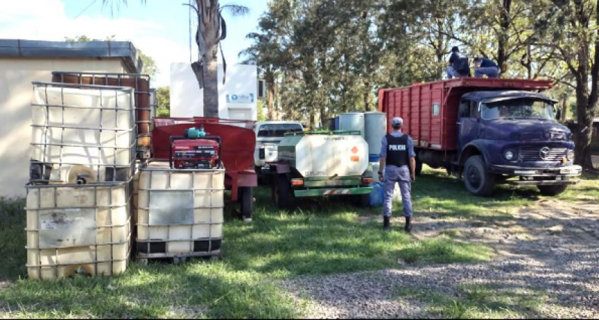 Desarticulan centro ilegal de acopio de combustible. Hay un detenido