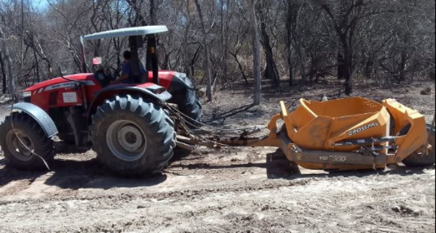 Productores reconocen trabajos del Municipio de Ingeniero Juarez en desbarre de sus represas