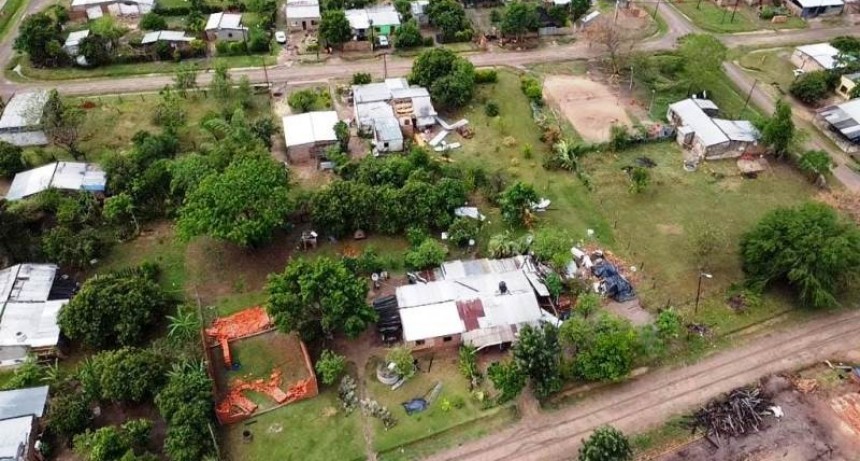 Tormenta provocó serios daños en edificios y casas particulares de El Espinillo