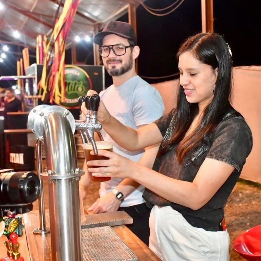 Ultiman preparativos para una nueva edición del Oktoberfest, en el Paseo Ferroviario