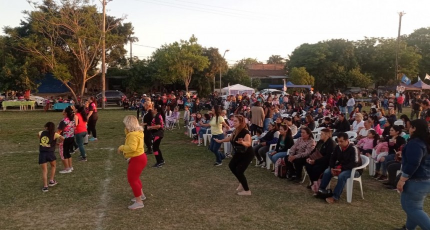 Unión por la Patria celebró el Día de las Madres con vecinos de la jurisdicción dos