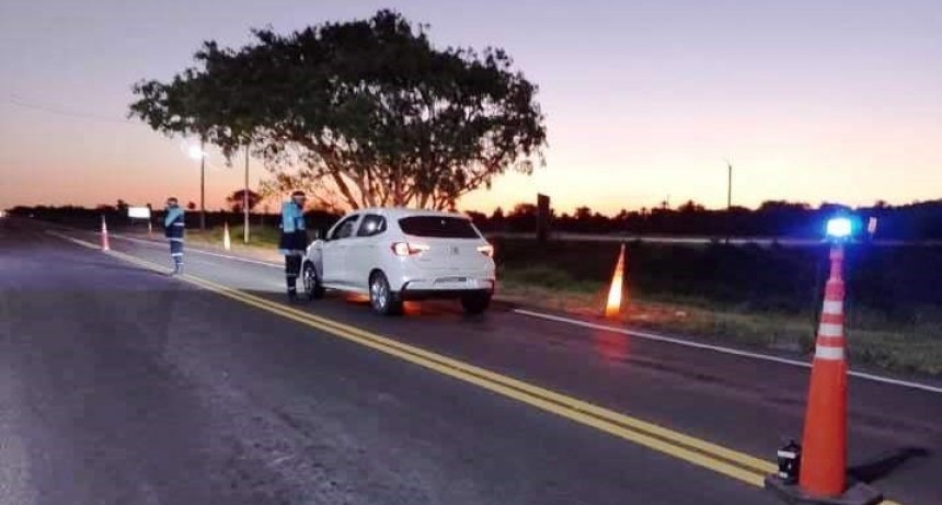 La Policía sacó de las calles y avenidas a 136 conductores alcoholizados