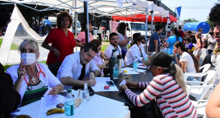 Unión por la Patria realizó operativo de prestaciones de salud en el barrio 2 de Abril