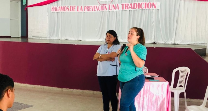 El Hospital de Ibarreta conmemora “Octubre Rosa”
