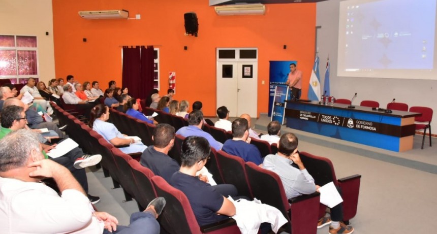 Dengue: Hospitales de la capital profundizaron conocimientos sobre el manejo del síndrome febril inespecífico
