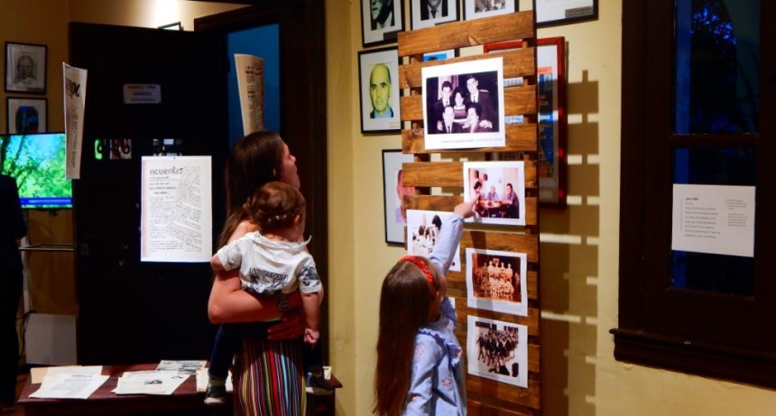 Con emotiva apertura se inauguró la muestra “Sebas y el humano oficio de escribir”