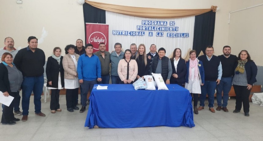 Comenzó una nueva entrega de alimentos Nutrifor para establecimientos educativos