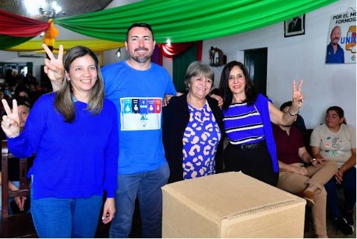 Encuentro de candidatos del Frente de la Victoria con vecinos del barrio San Juan Bautista