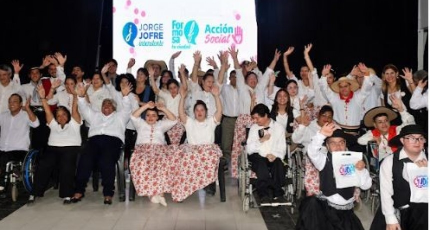 En el marco del Mes Inclusivo, se presentó la peña folklórica “Bailes que unen”