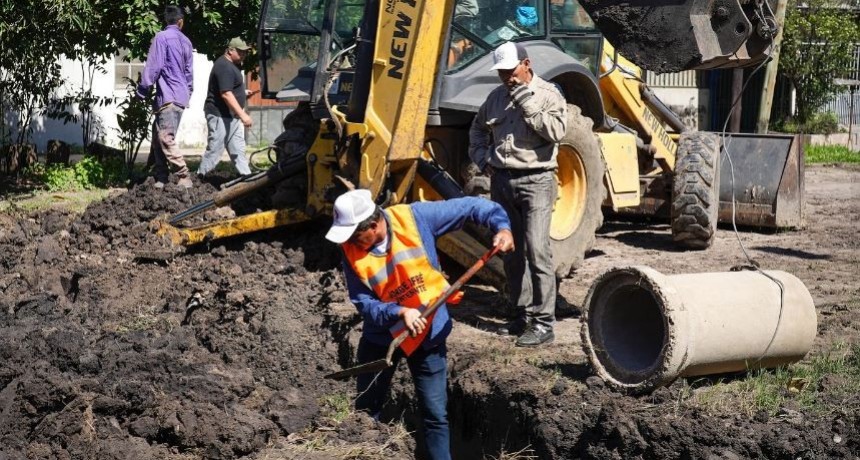 En el barrio República Argentina se realizaron trabajos de cuneteo