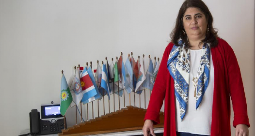 Castellani: “Esta norma regulariza la situación de personas que trabajan hace al menos cinco años en el Estado Nacional”