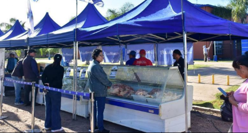 Positiva jornada de comercialización de Soberanía Alimentaria en Mansilla