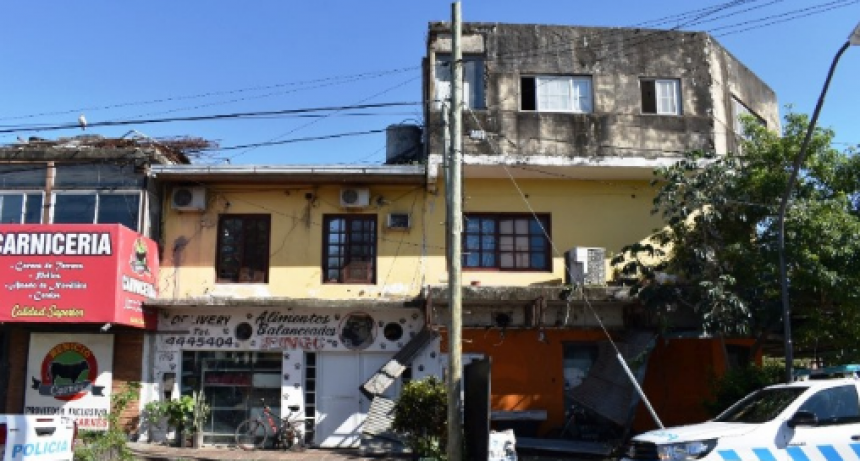 La Policía detuvo a un hombre que arrojó a su hijo de 5 años de un tercer piso