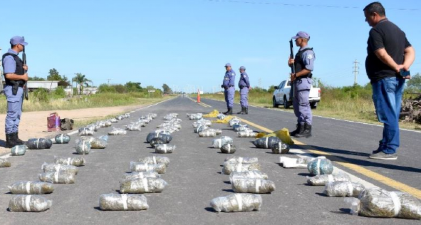 Lucio V. Mansilla: la Policía secuestró 120 bochas de marihuanas valuadas en más de 8.700.000 de pesos