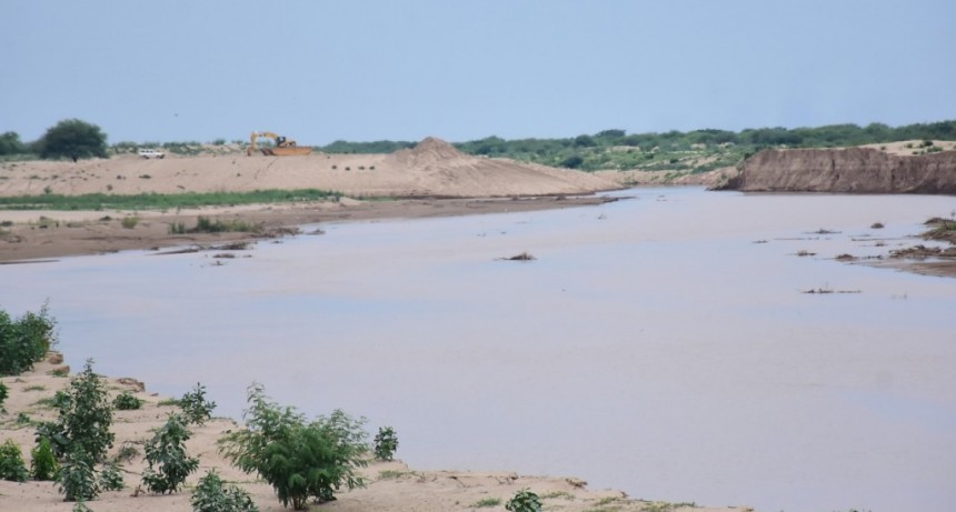 Las lluvias alimentaron al río Pilcomayo, permitiendo el ingreso de las aguas al Proyecto Pantalón
