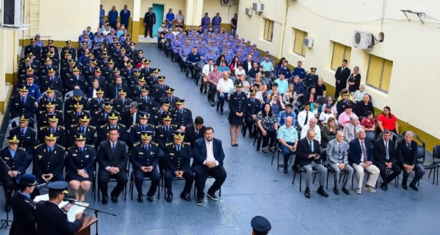 La Policía evocó a los caídos en cumplimiento del deber